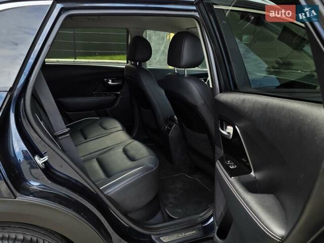 Синий Киа Niro, объемом двигателя 0 л и пробегом 138 тыс. км за 18799 $, фото 33 на Automoto.ua