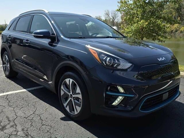 Кіа Niro 2022 у Кропивницькому (Кіровограді) на Automoto.ua Синій Кіа Niro, об'ємом двигуна 0 л та пробігом 14 тис. км за 14000 $, фото 2 на Automoto.ua