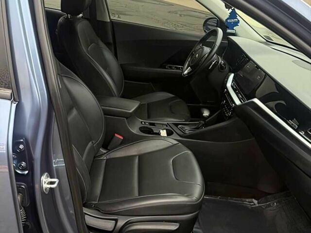 Синий Киа Niro, объемом двигателя 1.6 л и пробегом 12 тыс. км за 11000 $, фото 13 на Automoto.ua