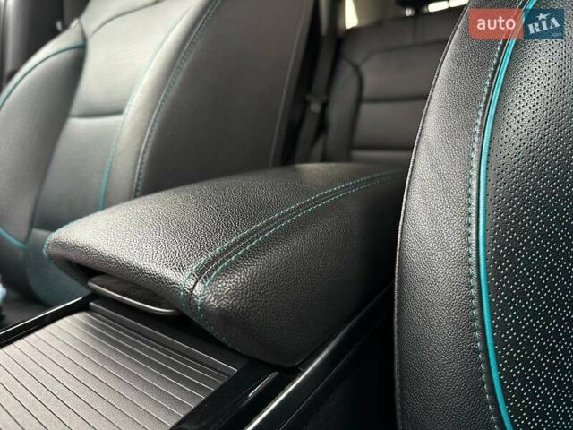 Синій Кіа Niro, об'ємом двигуна 0 л та пробігом 71 тис. км за 24900 $, фото 72 на Automoto.ua