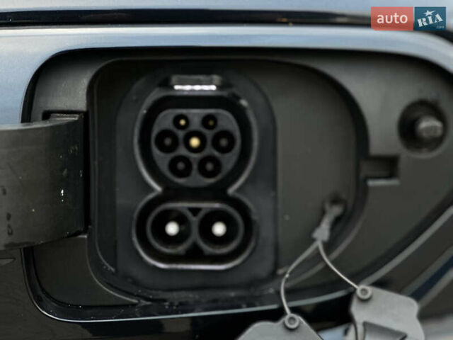 Синий Киа Niro, объемом двигателя 0 л и пробегом 44 тыс. км за 21700 $, фото 20 на Automoto.ua