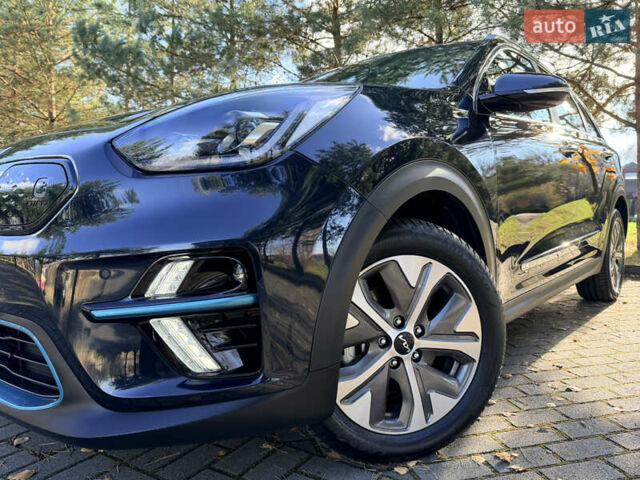 Синій Кіа Niro, об'ємом двигуна 0 л та пробігом 45 тис. км за 23400 $, фото 3 на Automoto.ua