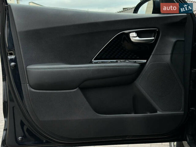 Синій Кіа Niro, об'ємом двигуна 0 л та пробігом 44 тис. км за 22700 $, фото 34 на Automoto.ua