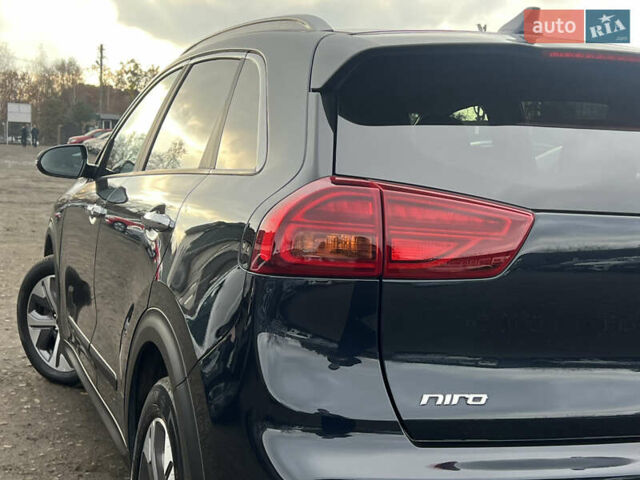 Синий Киа Niro, объемом двигателя 0 л и пробегом 77 тыс. км за 21606 $, фото 11 на Automoto.ua