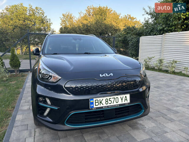 Синий Киа Niro, объемом двигателя 0 л и пробегом 120 тыс. км за 19800 $, фото 1 на Automoto.ua