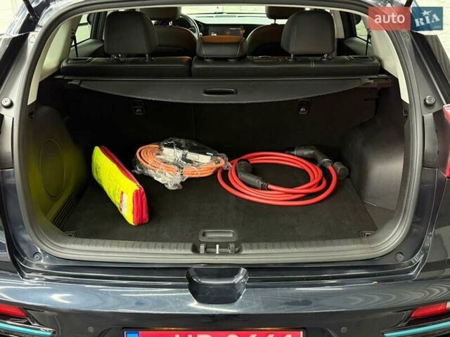 Синий Киа Niro, объемом двигателя 0 л и пробегом 130 тыс. км за 19037 $, фото 33 на Automoto.ua