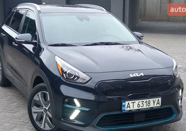 Синий Киа Niro, объемом двигателя 0 л и пробегом 60 тыс. км за 20300 $, фото 1 на Automoto.ua