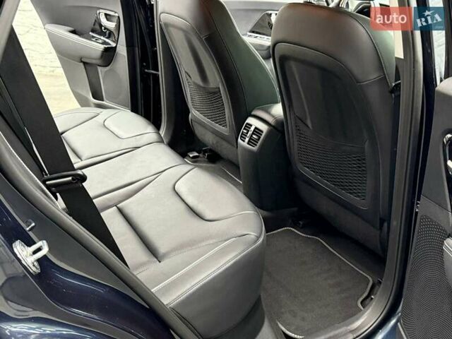 Синий Киа Niro, объемом двигателя 0 л и пробегом 130 тыс. км за 19037 $, фото 30 на Automoto.ua