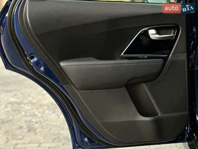 Синий Киа Niro, объемом двигателя 0 л и пробегом 108 тыс. км за 19400 $, фото 37 на Automoto.ua