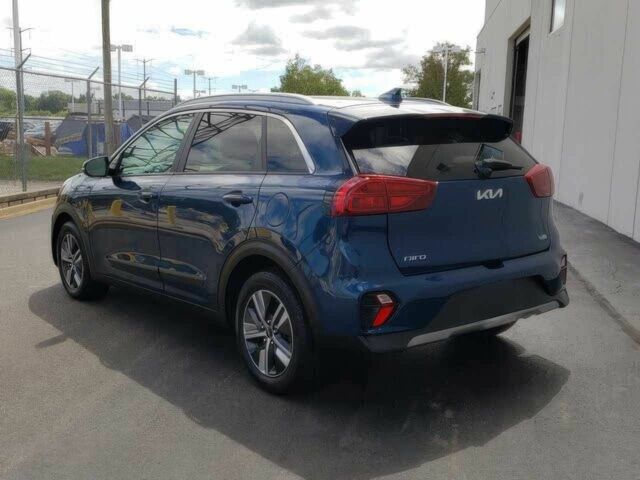 Синий Киа Niro, объемом двигателя 1.6 л и пробегом 24 тыс. км за 11900 $, фото 3 на Automoto.ua