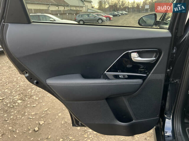 Синий Киа Niro, объемом двигателя 0 л и пробегом 77 тыс. км за 21606 $, фото 36 на Automoto.ua