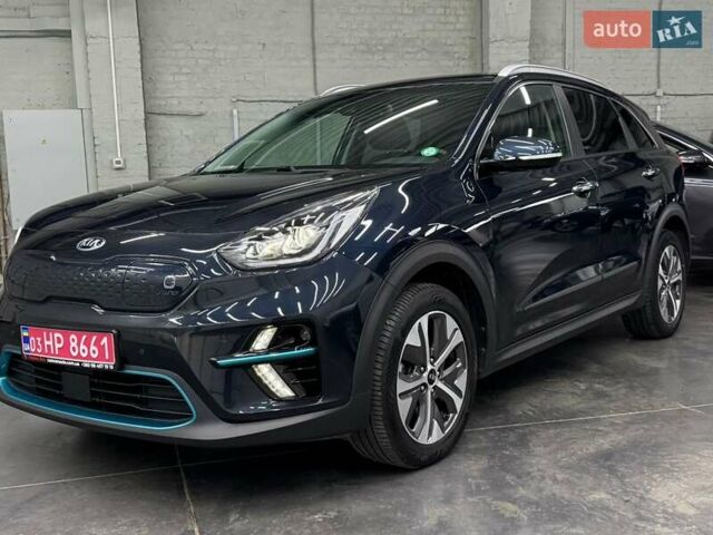 Синий Киа Niro, объемом двигателя 0 л и пробегом 130 тыс. км за 19037 $, фото 1 на Automoto.ua