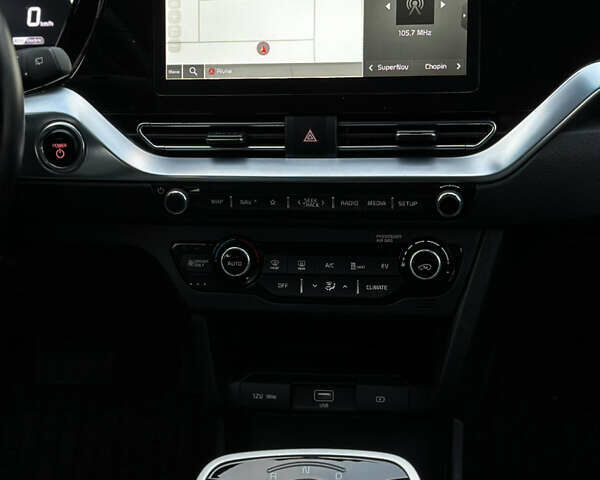 Синій Кіа Niro, об'ємом двигуна 0 л та пробігом 44 тис. км за 22700 $, фото 45 на Automoto.ua