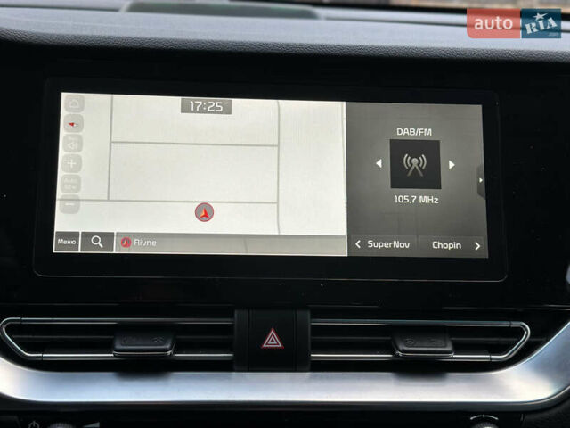 Синий Киа Niro, объемом двигателя 0 л и пробегом 44 тыс. км за 21700 $, фото 64 на Automoto.ua