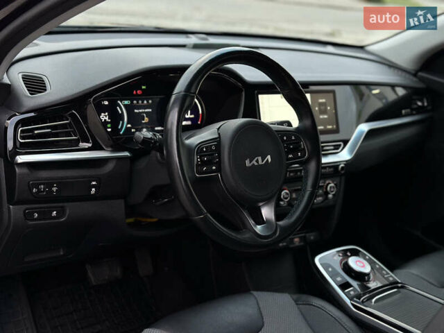 Синій Кіа Niro, об'ємом двигуна 0 л та пробігом 44 тис. км за 21990 $, фото 38 на Automoto.ua