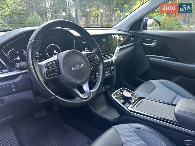 Синій Кіа Niro, об'ємом двигуна 0 л та пробігом 54 тис. км за 20900 $, фото 30 на Automoto.ua