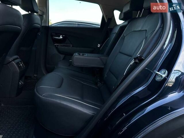 Синий Киа Niro, объемом двигателя 0 л и пробегом 53 тыс. км за 24900 $, фото 86 на Automoto.ua