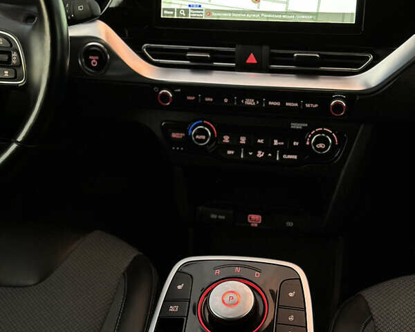 Синий Киа Niro, объемом двигателя 0 л и пробегом 108 тыс. км за 19400 $, фото 43 на Automoto.ua