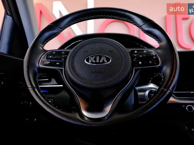 Синий Киа Niro, объемом двигателя 0 л и пробегом 97 тыс. км за 22500 $, фото 54 на Automoto.ua