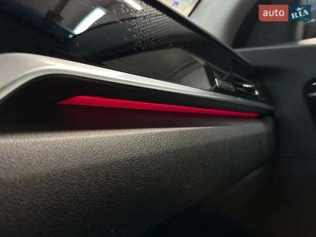 Синій Кіа Niro, об'ємом двигуна 0 л та пробігом 71 тис. км за 24900 $, фото 75 на Automoto.ua