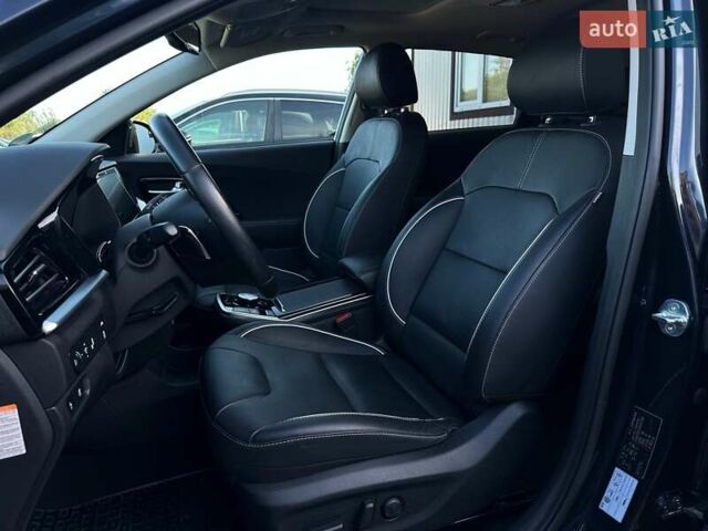Синий Киа Niro, объемом двигателя 0 л и пробегом 53 тыс. км за 24900 $, фото 1 на Automoto.ua