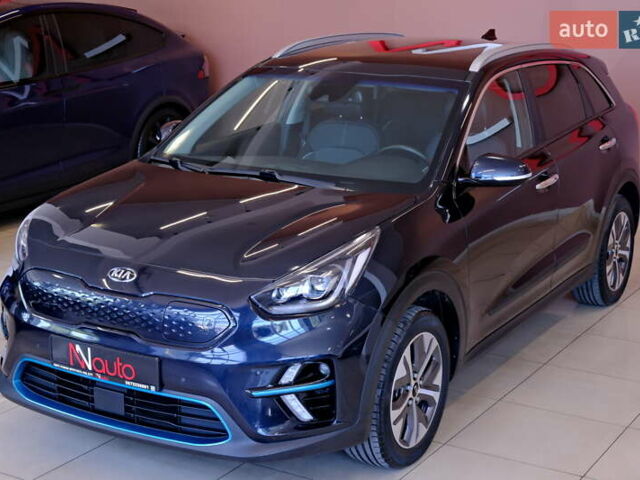 Синий Киа Niro, объемом двигателя 0 л и пробегом 97 тыс. км за 22500 $, фото 3 на Automoto.ua