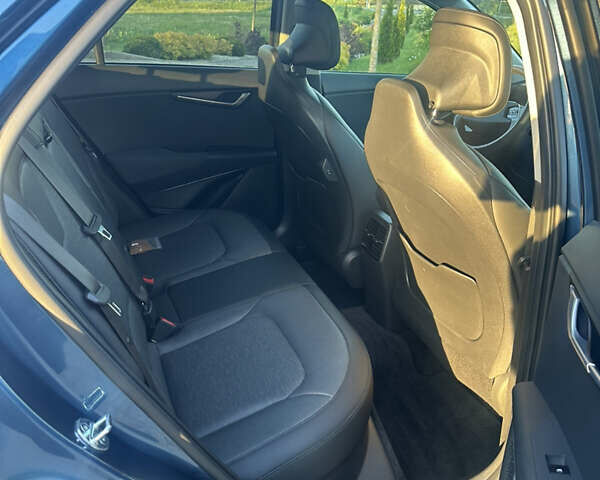 Синий Киа Niro, объемом двигателя 1.6 л и пробегом 26 тыс. км за 27900 $, фото 29 на Automoto.ua