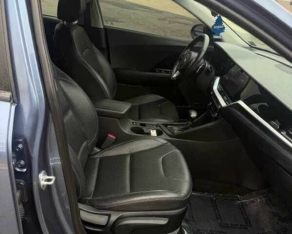 Синій Кіа Niro, об'ємом двигуна 1.6 л та пробігом 56 тис. км за 11300 $, фото 9 на Automoto.ua