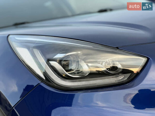 Синий Киа Niro, объемом двигателя 0 л и пробегом 108 тыс. км за 19400 $, фото 21 на Automoto.ua