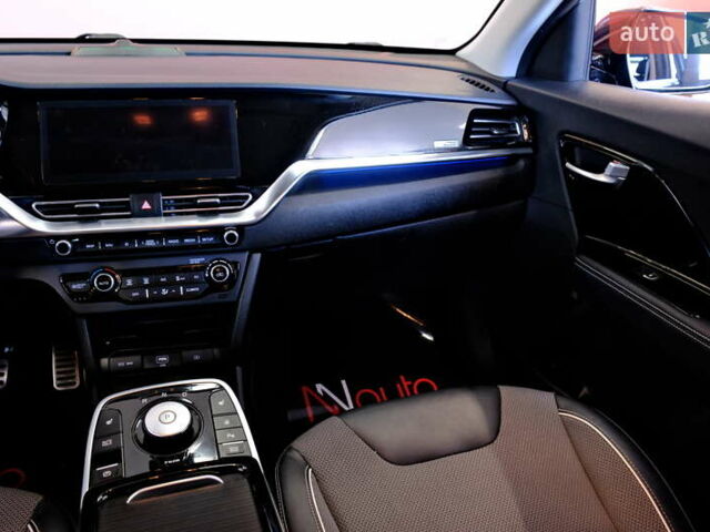 Синий Киа Niro, объемом двигателя 0 л и пробегом 97 тыс. км за 22500 $, фото 53 на Automoto.ua