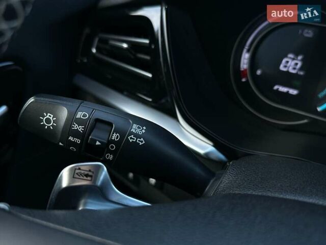 Синий Киа Niro, объемом двигателя 0 л и пробегом 53 тыс. км за 24900 $, фото 54 на Automoto.ua