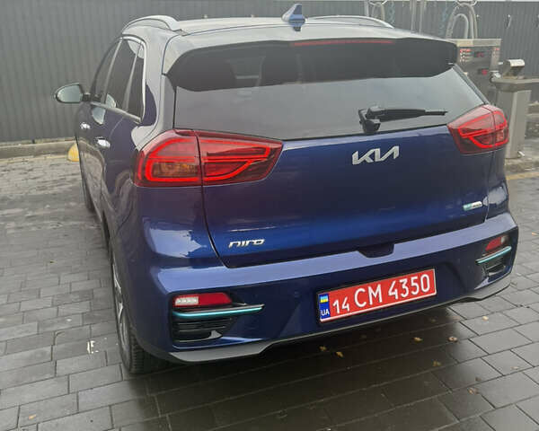 Синій Кіа Niro, об'ємом двигуна 0 л та пробігом 47 тис. км за 24400 $, фото 4 на Automoto.ua