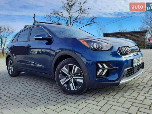 Синий Киа Niro, объемом двигателя 1.58 л и пробегом 85 тыс. км за 16400 $, фото 13 на Automoto.ua