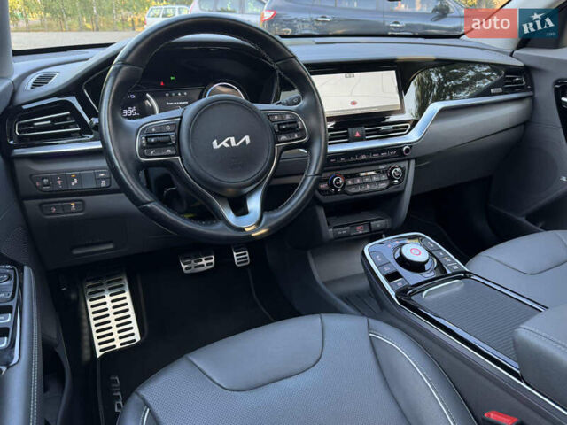Синий Киа Niro, объемом двигателя 0 л и пробегом 45 тыс. км за 23950 $, фото 41 на Automoto.ua
