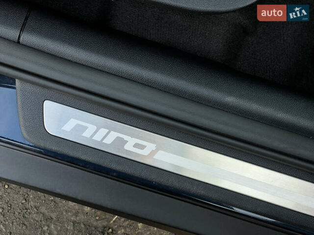 Синий Киа Niro, объемом двигателя 0 л и пробегом 77 тыс. км за 21606 $, фото 51 на Automoto.ua