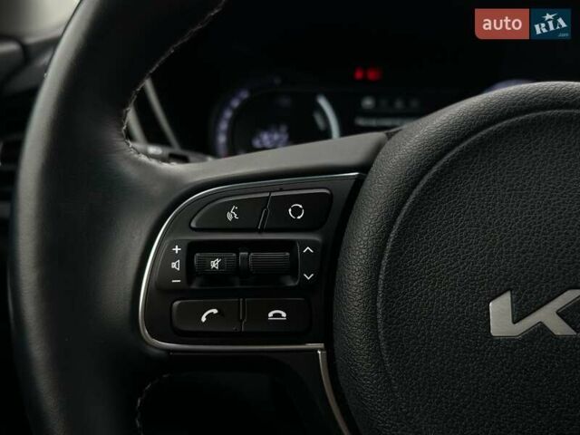 Синій Кіа Niro, об'ємом двигуна 0 л та пробігом 65 тис. км за 23200 $, фото 50 на Automoto.ua