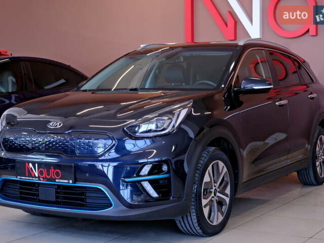 Синий Киа Niro, объемом двигателя 0 л и пробегом 97 тыс. км за 22500 $, фото 4 на Automoto.ua