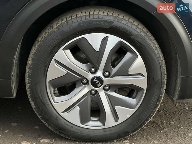 Синий Киа Niro, объемом двигателя 0 л и пробегом 77 тыс. км за 21606 $, фото 24 на Automoto.ua