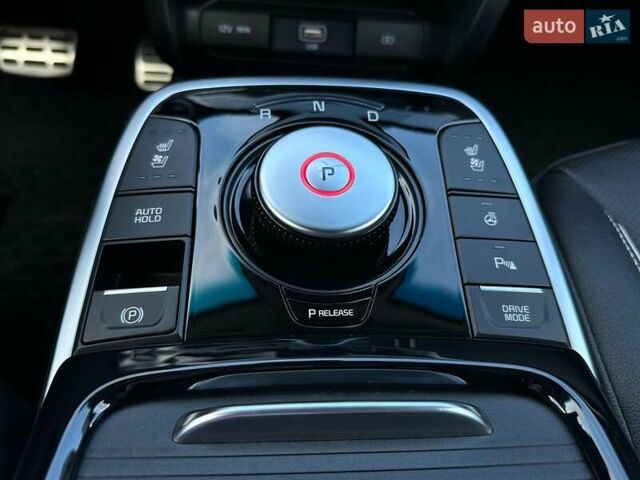 Синий Киа Niro, объемом двигателя 0 л и пробегом 53 тыс. км за 24900 $, фото 75 на Automoto.ua