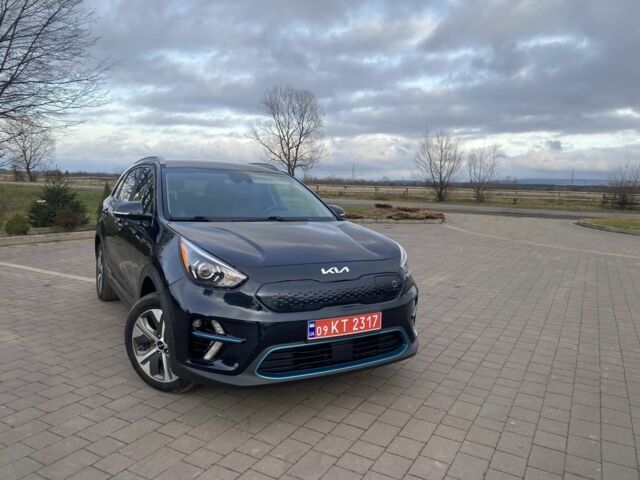 Синій Кіа Niro, об'ємом двигуна 0 л та пробігом 164 тис. км за 20400 $, фото 2 на Automoto.ua