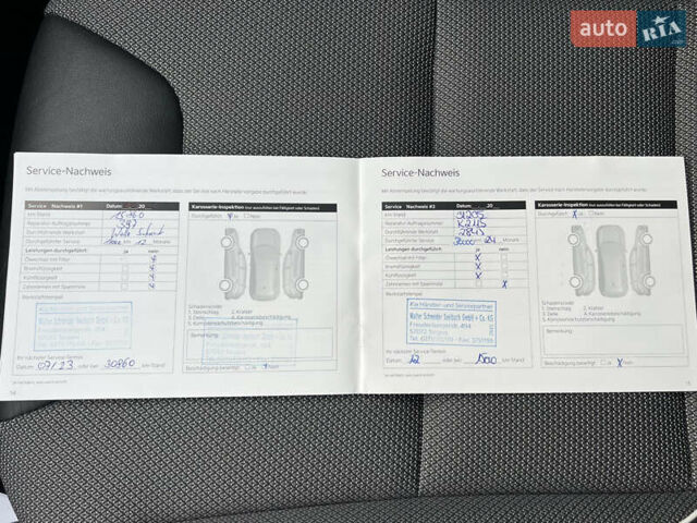 Синий Киа Niro, объемом двигателя 0 л и пробегом 77 тыс. км за 21606 $, фото 80 на Automoto.ua