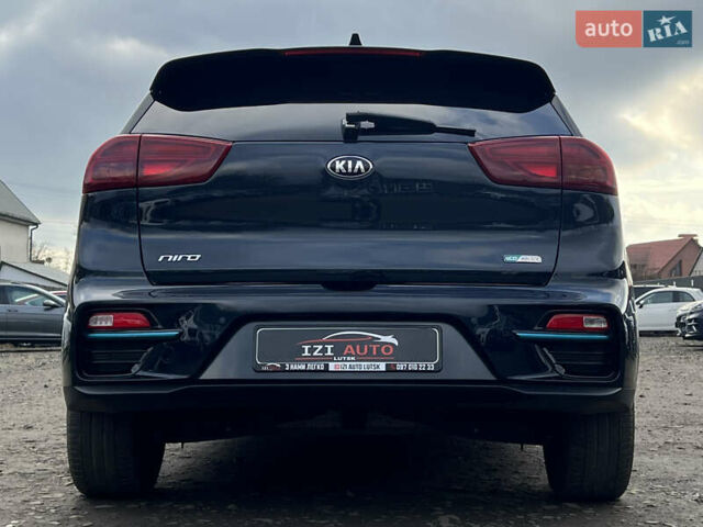 Синий Киа Niro, объемом двигателя 0 л и пробегом 77 тыс. км за 21606 $, фото 6 на Automoto.ua