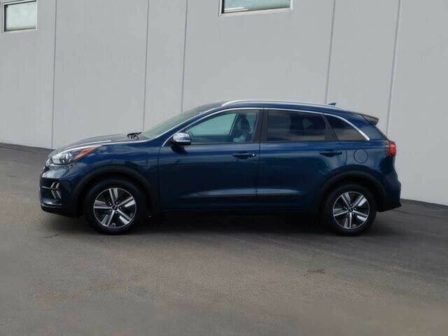 Синий Киа Niro, объемом двигателя 1.6 л и пробегом 24 тыс. км за 11900 $, фото 2 на Automoto.ua
