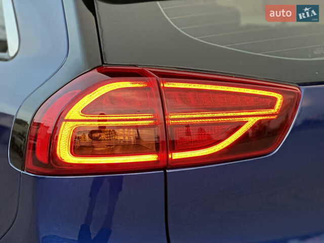 Синий Киа Niro, объемом двигателя 0 л и пробегом 108 тыс. км за 19400 $, фото 26 на Automoto.ua