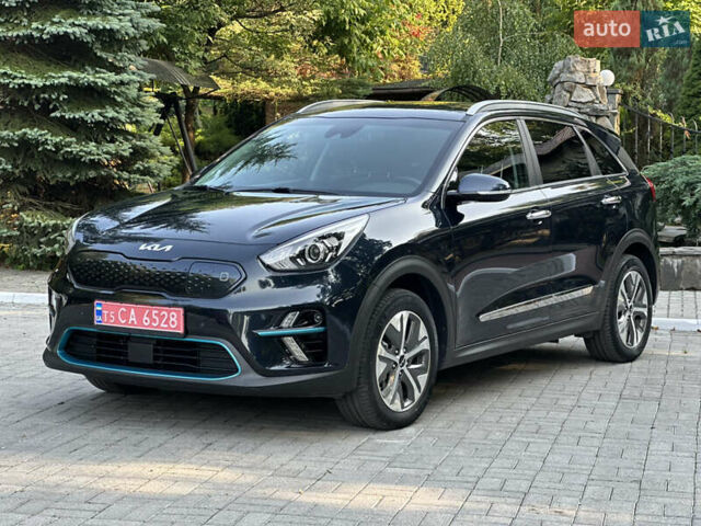 Синій Кіа Niro, об'ємом двигуна 0 л та пробігом 54 тис. км за 20900 $, фото 6 на Automoto.ua