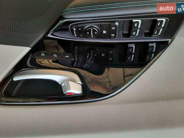 Синий Киа Niro, объемом двигателя 1.58 л и пробегом 85 тыс. км за 16400 $, фото 25 на Automoto.ua