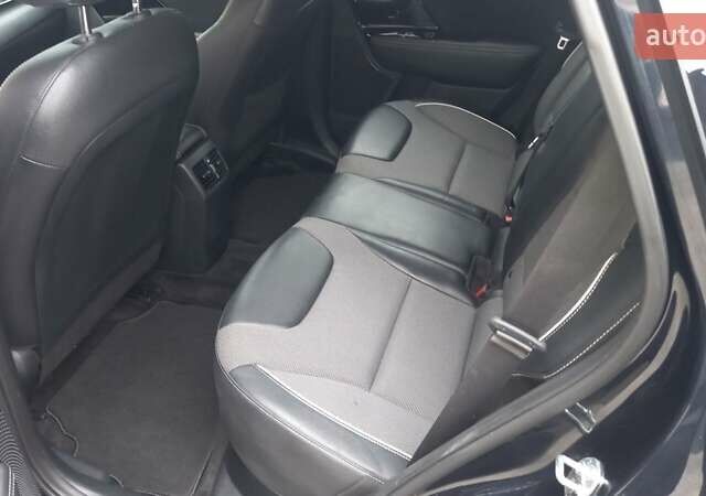 Синий Киа Niro, объемом двигателя 0 л и пробегом 60 тыс. км за 20300 $, фото 11 на Automoto.ua
