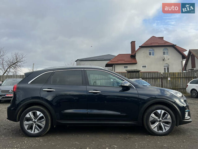 Синий Киа Niro, объемом двигателя 0 л и пробегом 77 тыс. км за 21606 $, фото 8 на Automoto.ua