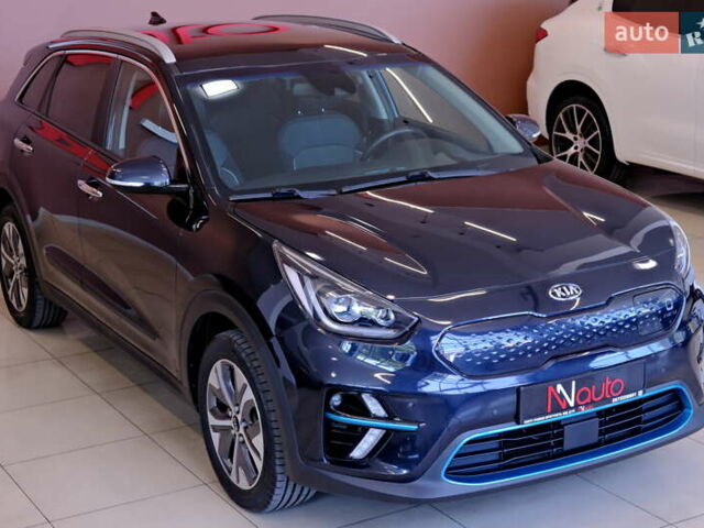 Синий Киа Niro, объемом двигателя 0 л и пробегом 97 тыс. км за 22500 $, фото 5 на Automoto.ua