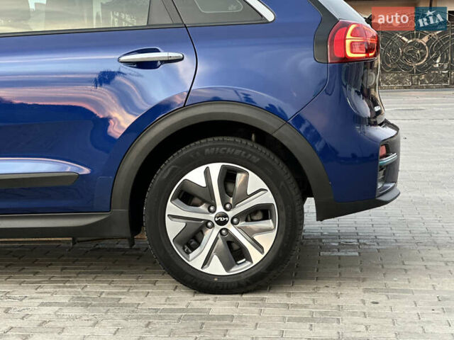 Синий Киа Niro, объемом двигателя 0 л и пробегом 108 тыс. км за 19400 $, фото 27 на Automoto.ua